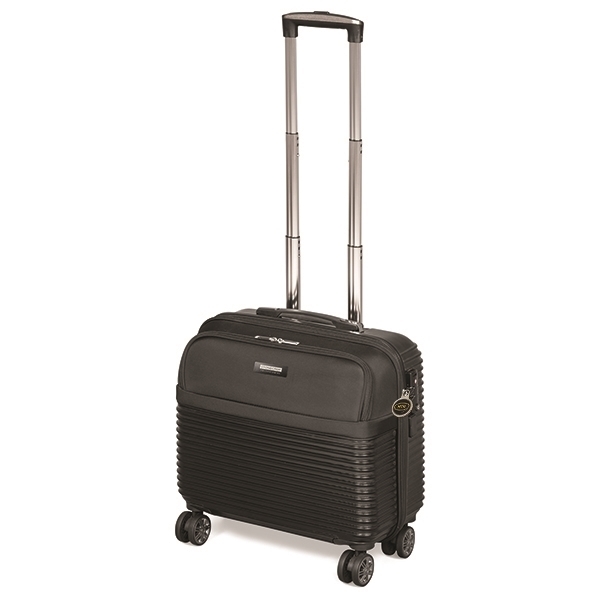 alex-varga-odessa-cabin-case